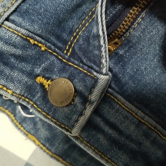 Universal Thread Goods Co. Shorts - Picture 5 of 12